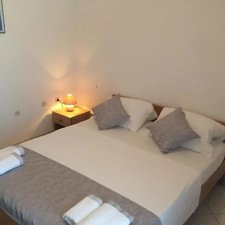 And By The Sea Hodilje, Peljesac - 10234