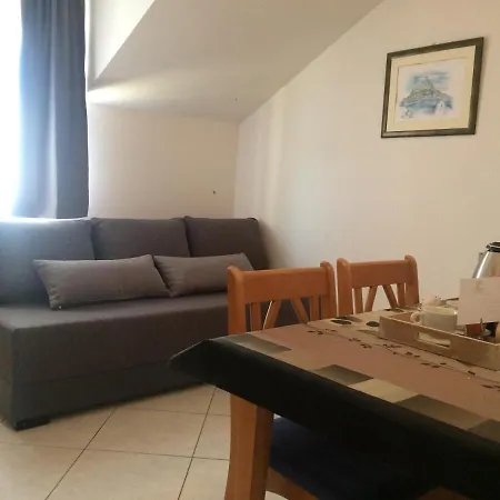 Pensión And By The Sea Hodilje, Peljesac - 10234 Ston